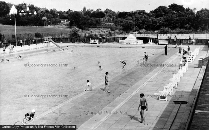 Photo of Letchworth, The Swimming Pool c.1950