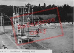 Letchworth, The Swimming Pool c.1950, Letchworth Garden City