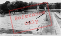 Letchworth, The Swimming Pool c.1965, Letchworth Garden City