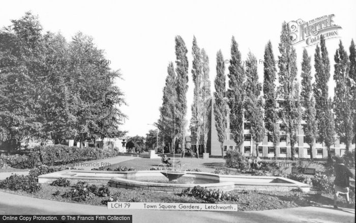 Photo of Letchworth, The Town Square Gardens c.1960