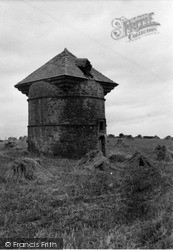 Castle 1953, Leuchars