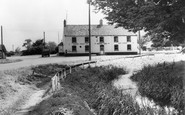 Leverington, the Rising Sun c1960