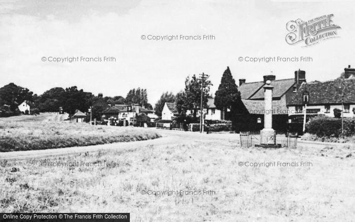 Photo of Leverstock Green, The Village c.1955