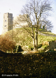 Castle 1995, Lewes