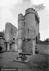 Castle, The Barbican 1921, Lewes