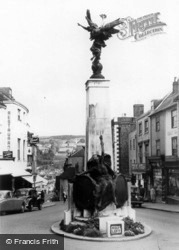 High Street And Memorial c.1960, Lewes