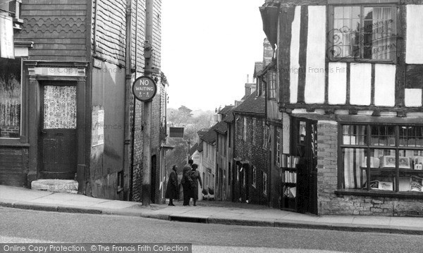 Photo of Lewes, Keere Street c.1955