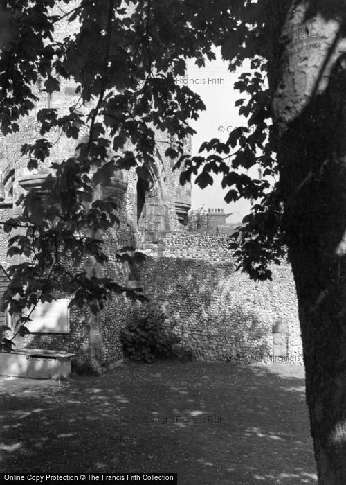 Photo of Lewes, The Barbican c.1955