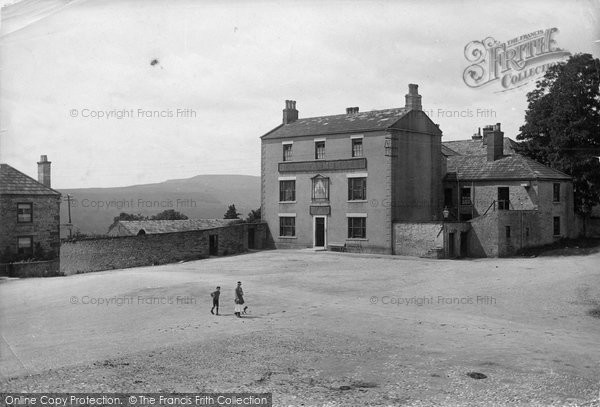 Photo of Leyburn, Bolton Arms Hotel 1918