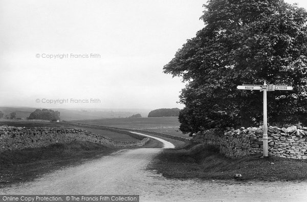 Photo of Leyburn, Richmond Road 1924