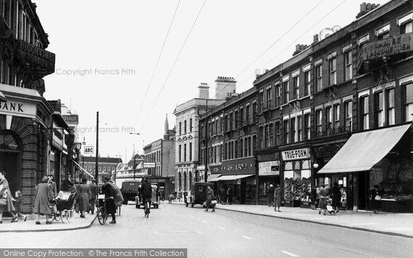 Photo of Leytonstone, High Road c.1950