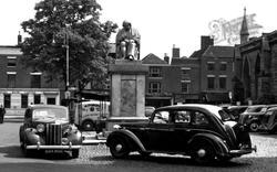 Cars And Samuel Johnson's Statue c.1955, Lichfield