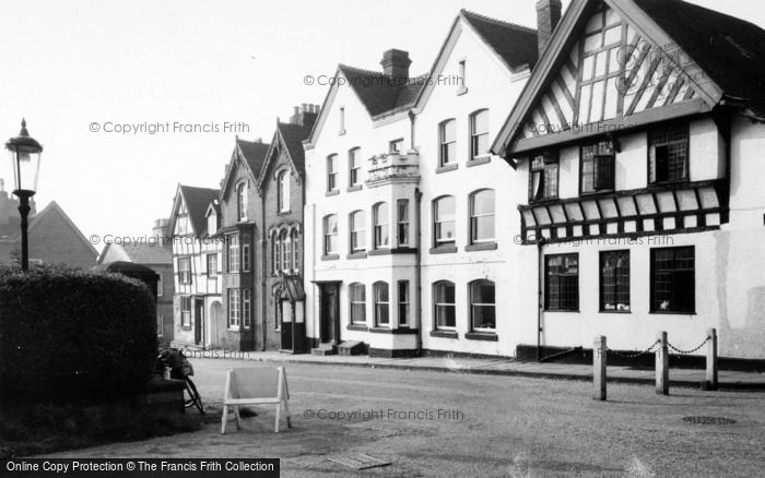 Photo of Lichfield, Cathedral Close c.1965