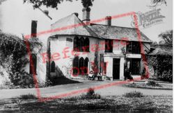 The Cottage Hotel c.1950, Lifton