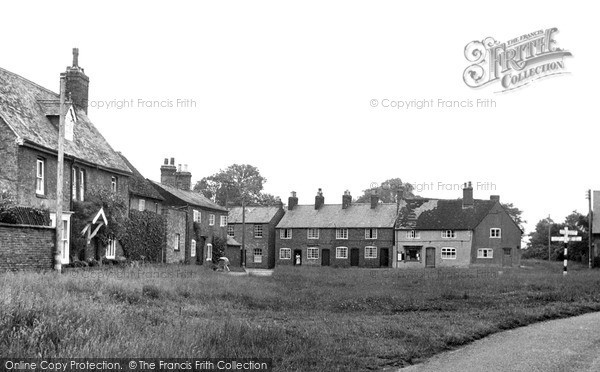 Photo of Lilbourne, The Green c.1955