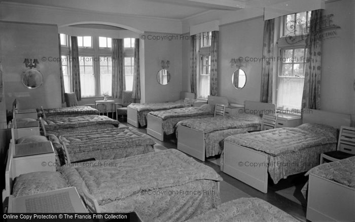Photo of Limpsfield, Caxton Convalescent Home, The Dormitory 1965