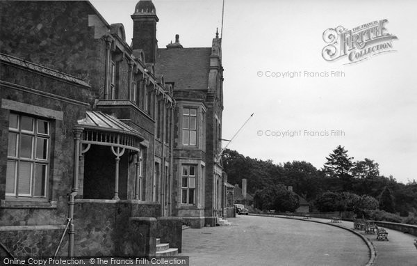 Photo of Limpsfield Chart, Henry Radcliffe's Home c.1955