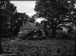 Common, Convalescent Home 1925, Limpsfield