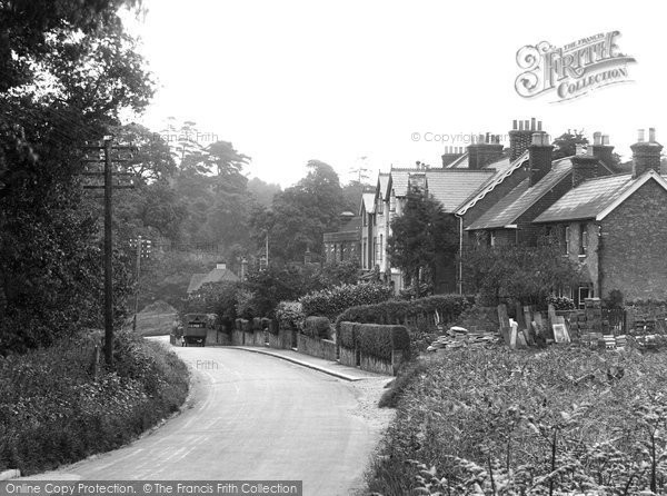 Photo of Limpsfield, Common, Wolfs Row 1925