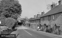 Croydon Road 1957, Limpsfield