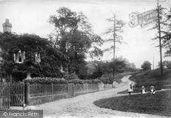 Pebble Hill 1906, Limpsfield