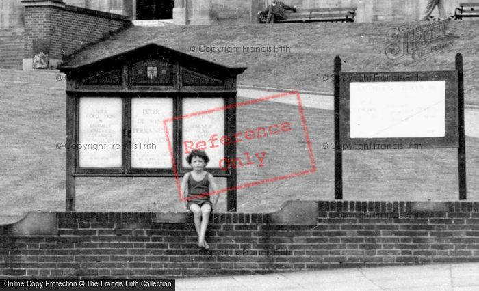Photo of Lincoln, A Child By The Noticeboard, Art Gallery c.1950
