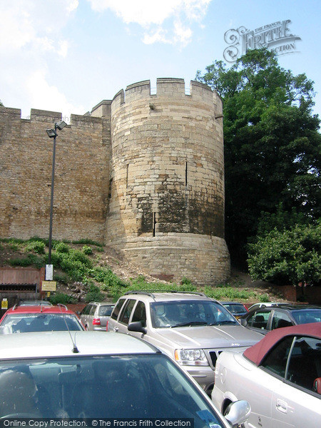 Photo of Lincoln, Castle, Cobb Hall 2004