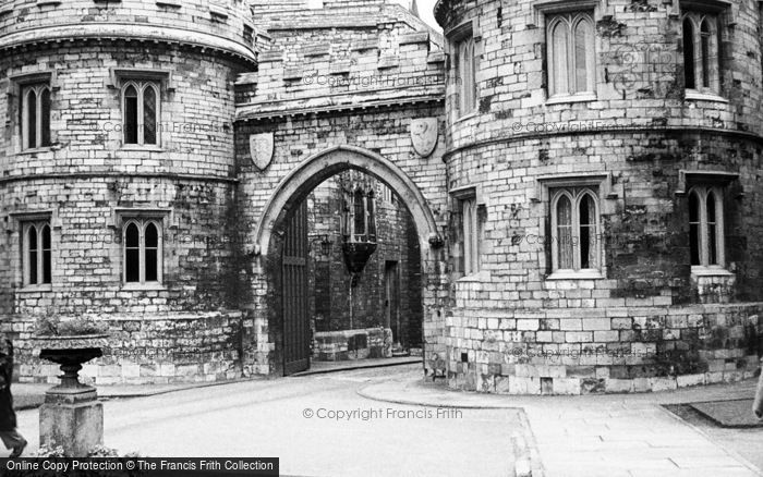 Photo of Lincoln, Castle, East Gate c.1952