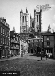 Cathedral 1948, Lincoln