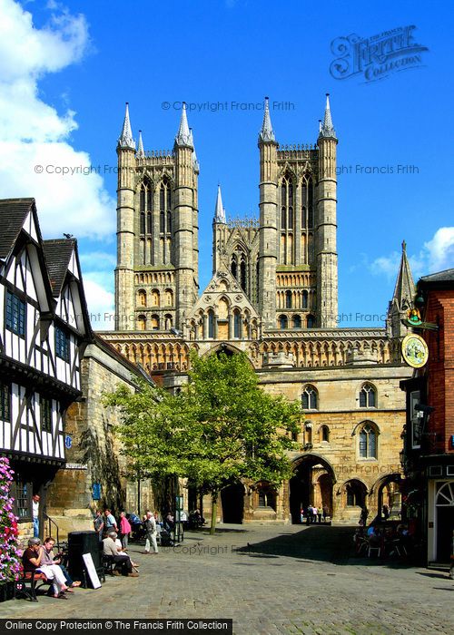 Photo of Lincoln, Cathedral And Exchequer Gate 2007
