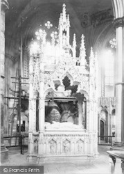 Cathedral, Bishop Wordsworth's Monument 1890, Lincoln