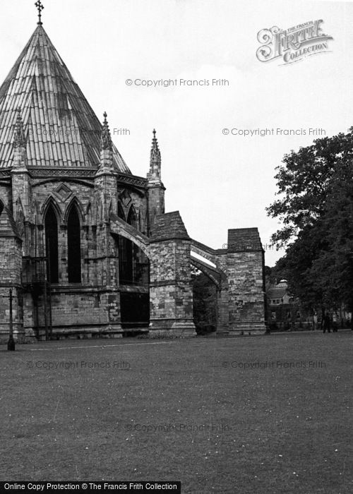 Photo of Lincoln, Cathedral, Chapter House c.1952