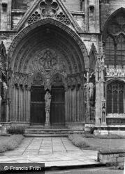 Cathedral, The Judgement Porch 1952, Lincoln