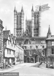 Cathedral, West Front And Exchequer Gate 1890, Lincoln