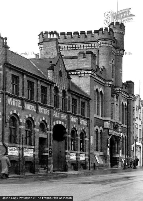 Photo of Lincoln, Drill Hall, Broadgate c.1950