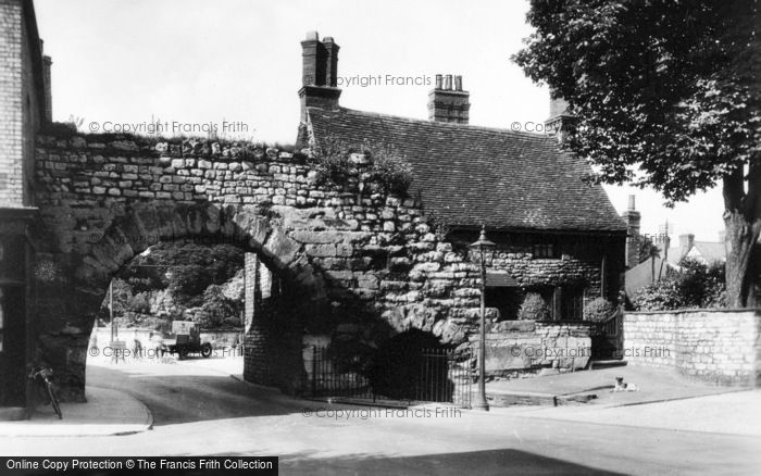 Photo of Lincoln, Old Roman Gate c.1930