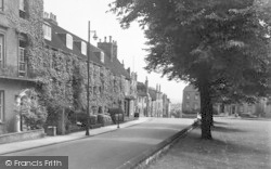 Pottergate From Cathedral Green c.1950, Lincoln