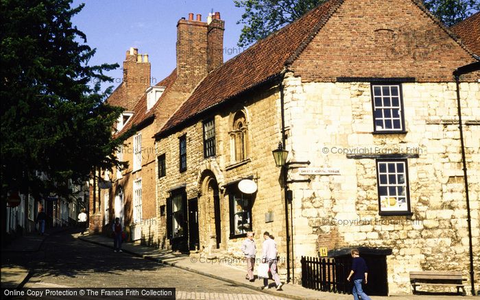 Photo of Lincoln, Steep Hill 1989