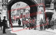 Stonebow 1890, Lincoln