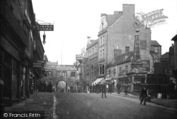 Stonebow 1906, Lincoln