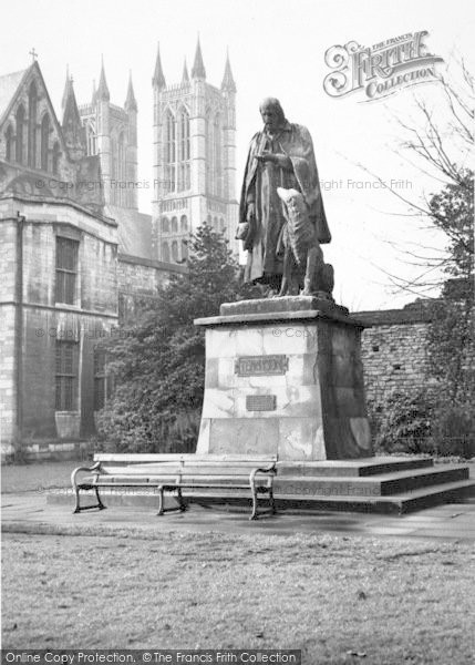 Photo of Lincoln, The Tennyson Monument c.1955