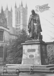 The Tennyson Monument c.1955, Lincoln