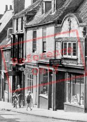 Two Brothers, Steep Hill c.1955, Lincoln