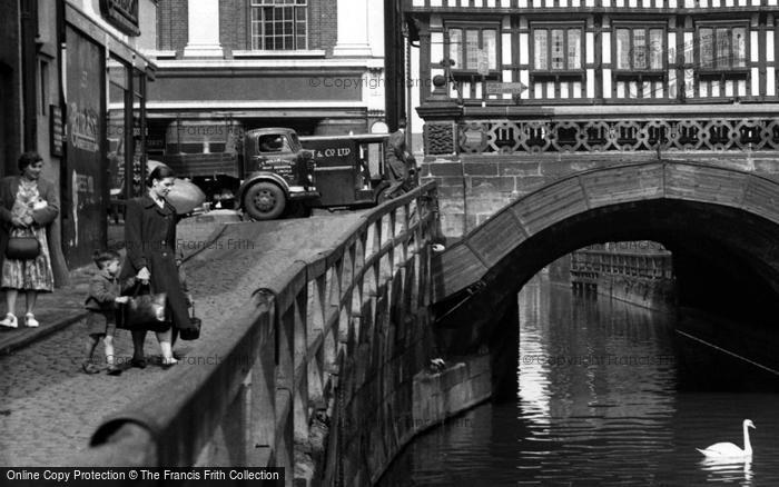 Photo of Lincoln, Watching A Swan, High Bridge c.1955