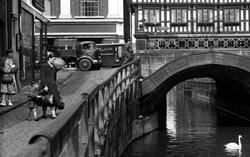 Watching A Swan, High Bridge c.1955, Lincoln