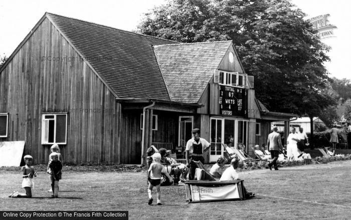 Photo of Lindfield, Children At The Cricket Pavilion c.1960