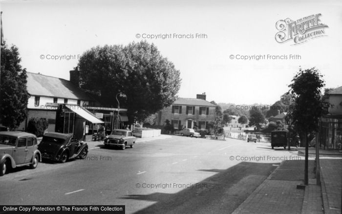 Photo of Lindfield, High Street And Pond c.1960