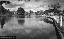 The Pond c.1960, Lindfield