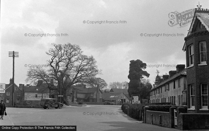 Photo of Lingfield, 1951