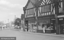 Plaistow Street, Shops 1955, Lingfield